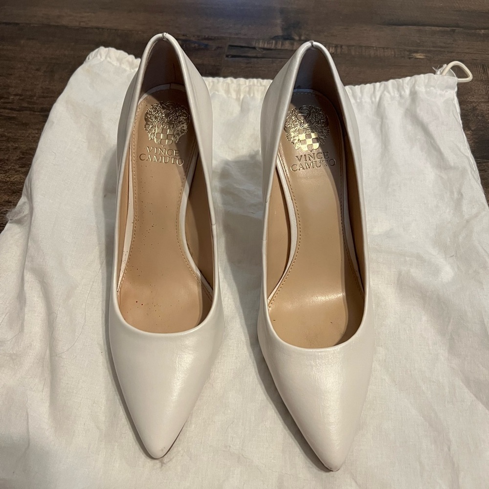 Vince Camuto White Cream Bridal Heels